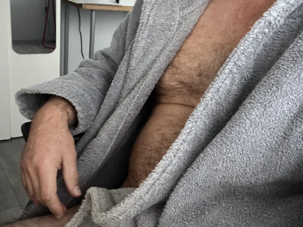 Razelmer's Offline XXX Chat