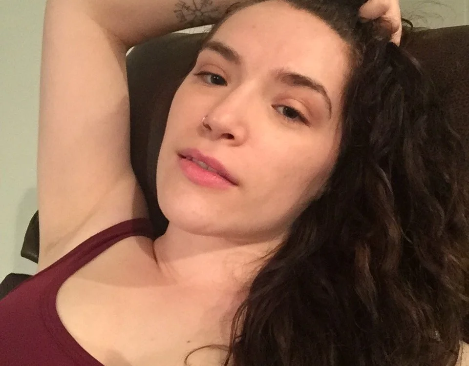 InnocentBelle's Offline Chat Room