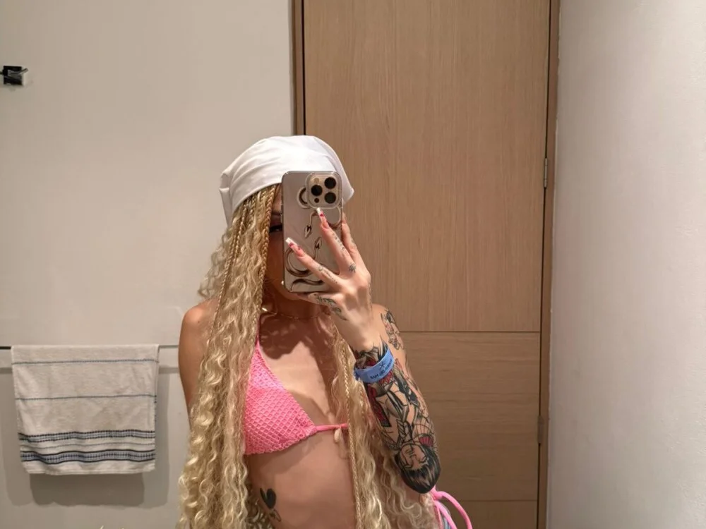 Courtney_gonetのオフラインXXXチャット