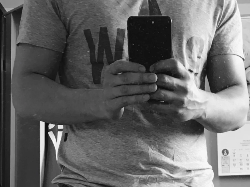 Alex_Sex_Adict Adlı Modelin Çevrimdışı XXX Sohbeti