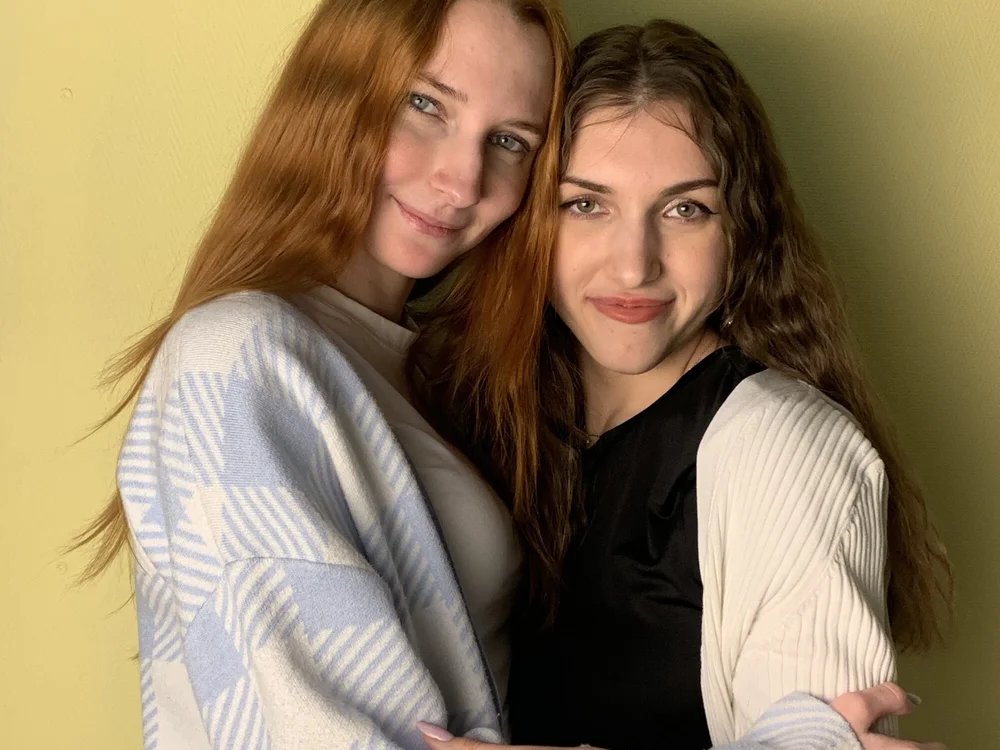 OttilieCauldwell's Offline Chat Room