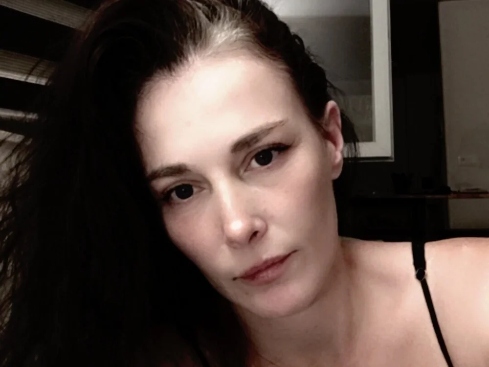 suricateloca's Offline XXX Chat