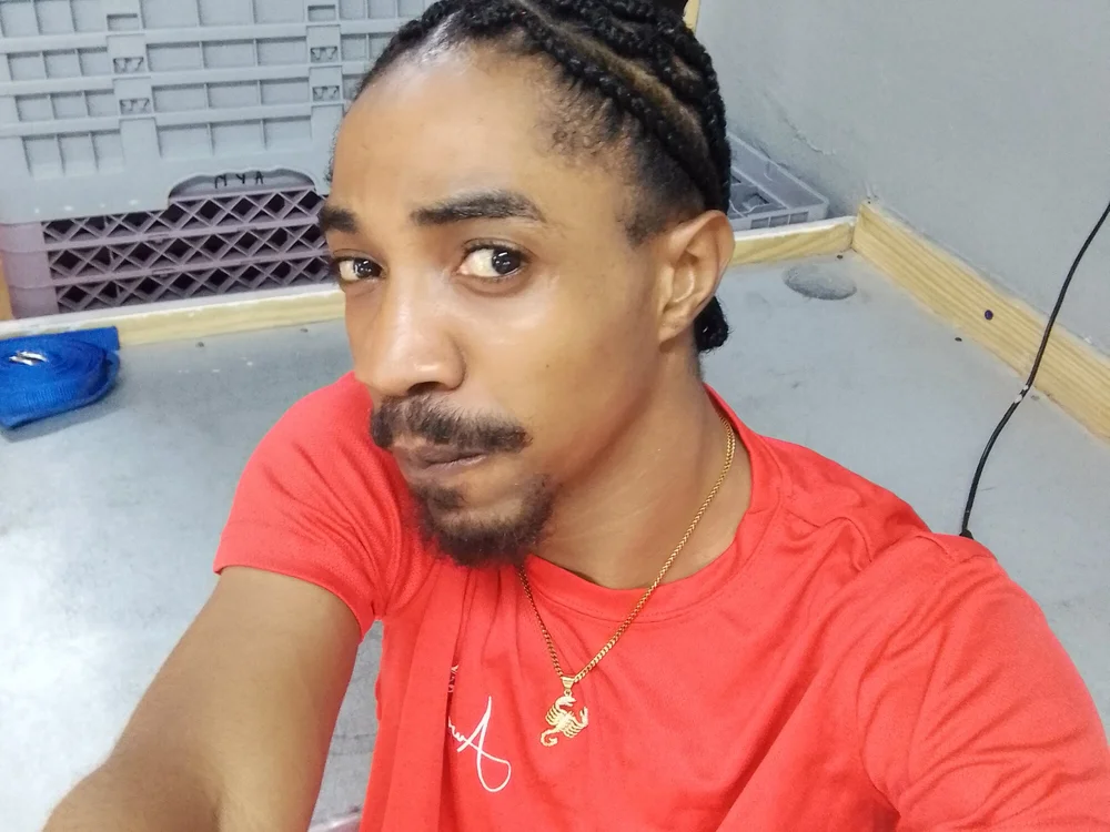 pussypleaser67's Offline XXX Chat