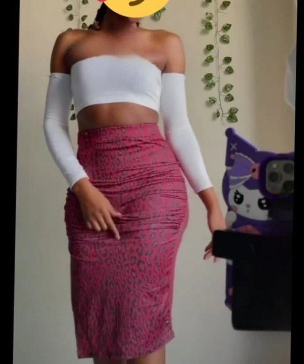 sweetlinah001 Adlı Modelin Çevrimdışı XXX Sohbeti