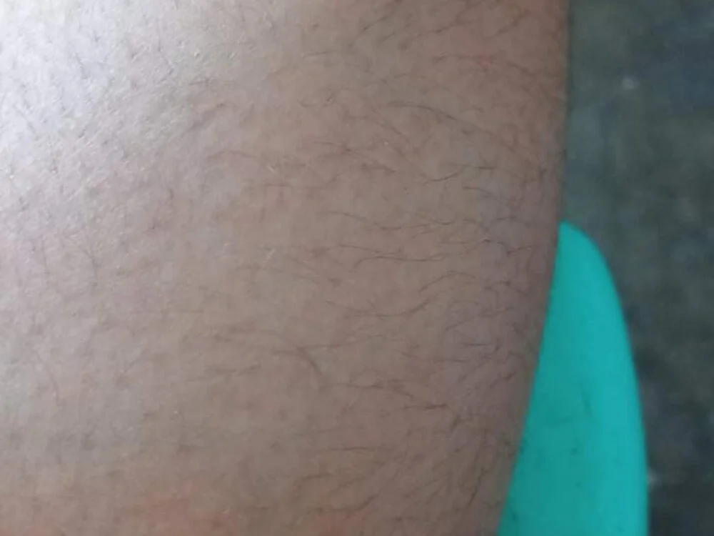 SkinnyTeeen's Offline XXX Chat