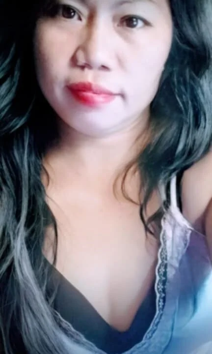 lovelypinay00 Obrolan XXX Offline