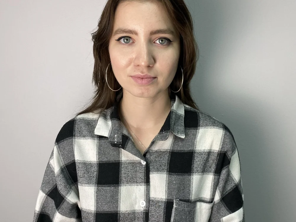 RiyaFlowers' Offline Chat Room