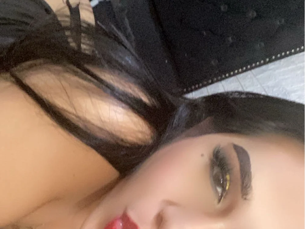 Lustress_katalina's Offline XXX Chat