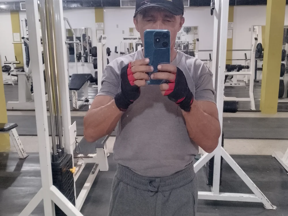 Amberes12 অফলাইন XXX চ্যাট