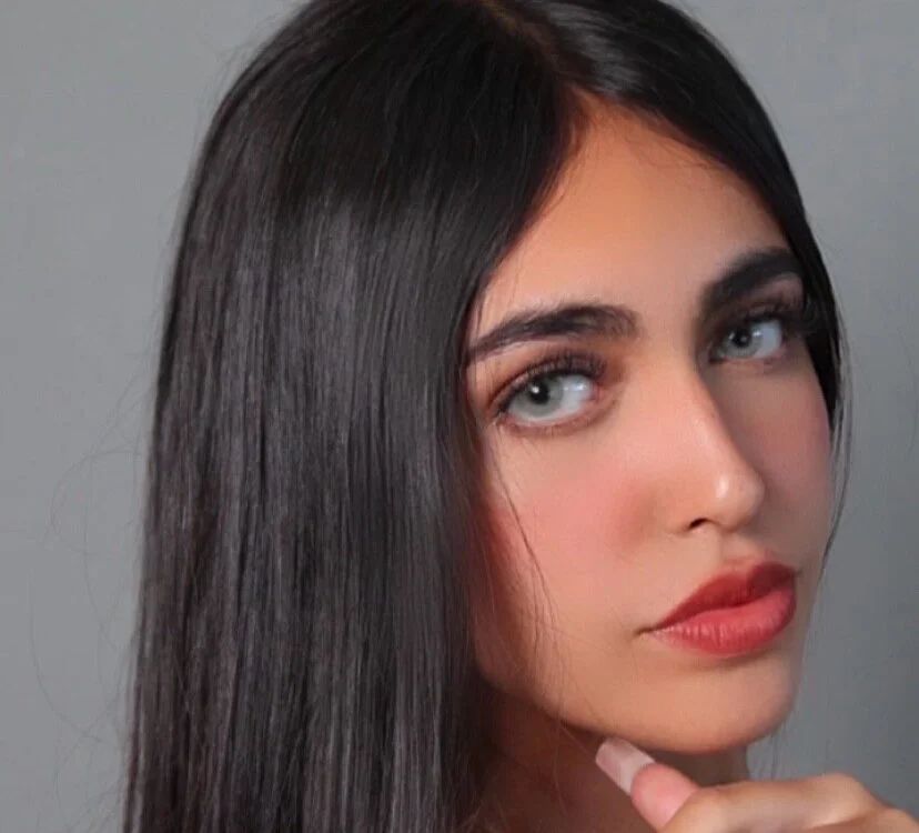 DaphneUwu: συνομιλία ΧΧΧ εκτός σύνδεσης