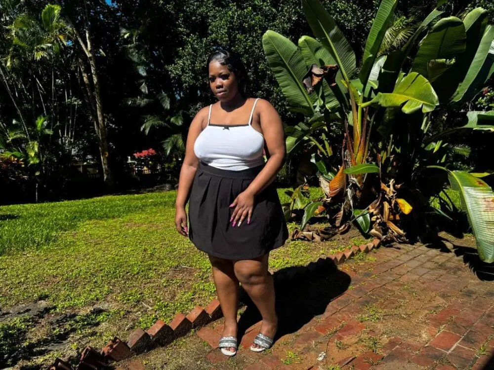 PinkMagic10's Offline XXX Chat