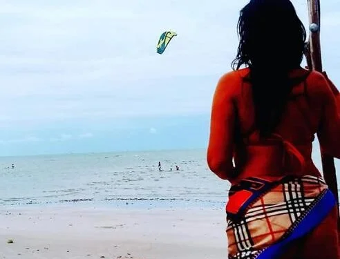 AMYBRASIL: офлайн-секс-чат