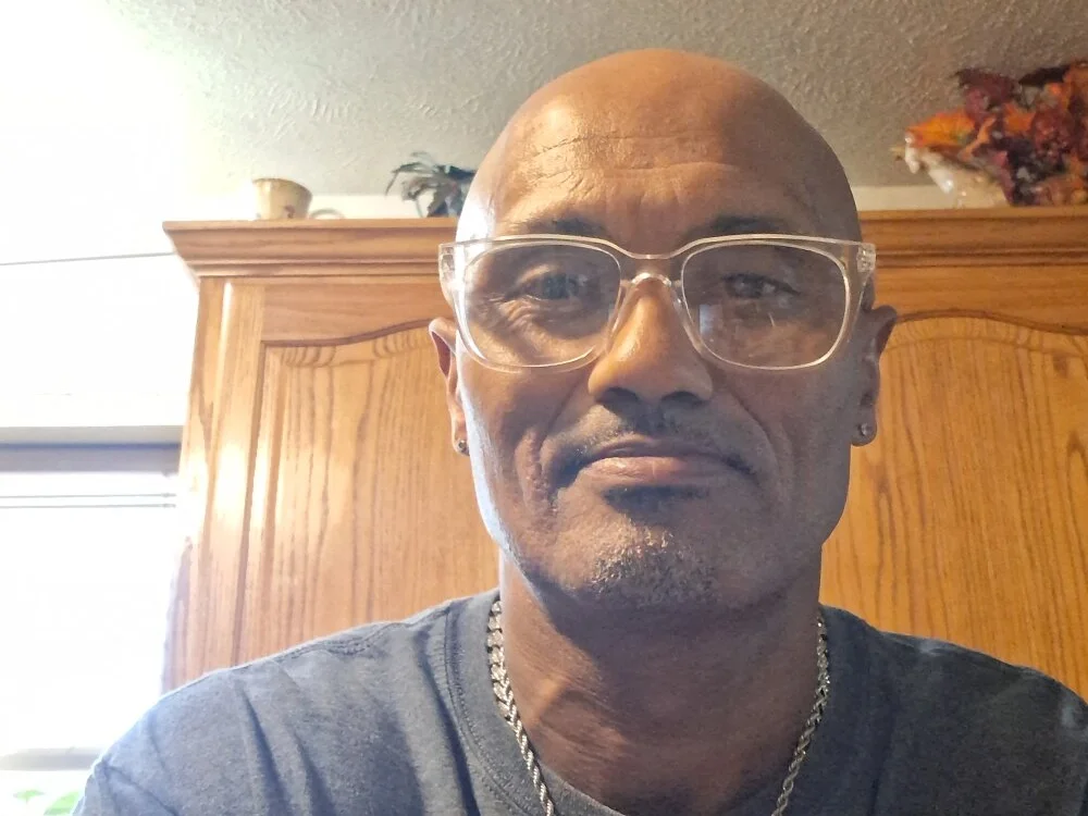 Baddesetboy4ya: συνομιλία ΧΧΧ εκτός σύνδεσης