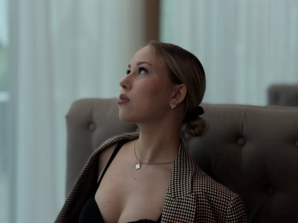 LashandraGiacomelli's Offline XXX Chat