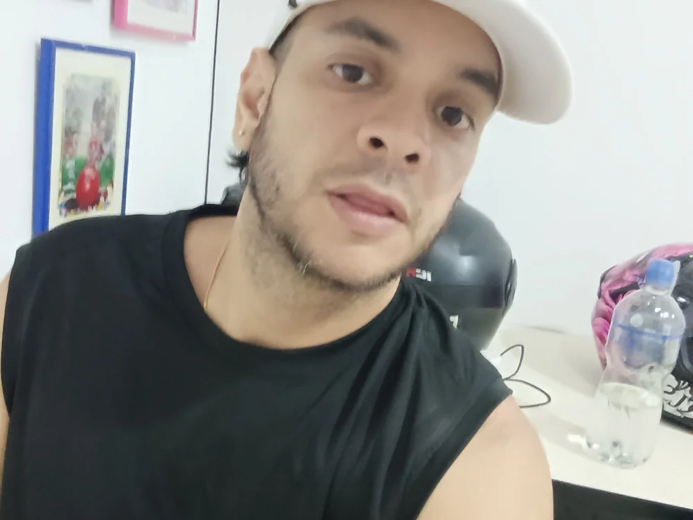 AlejoLatino