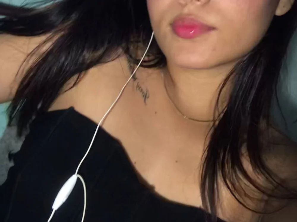 Chat XXX offline de MiahRosse