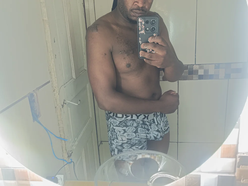 Odalbbis18 অফলাইন XXX চ্যাট