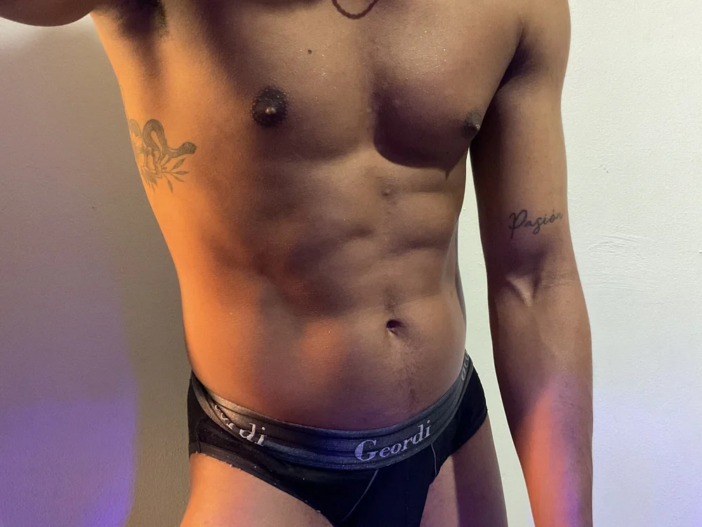 ห้องแชทออฟไลน์ของ Fabian_afroboy