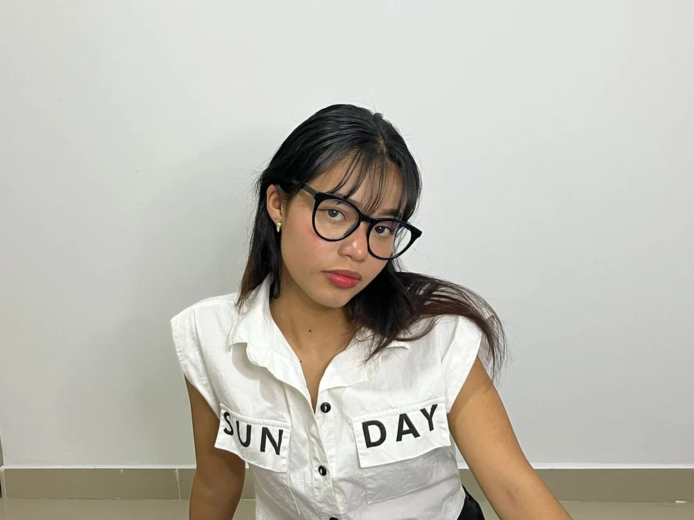 Valeria_Suki's Offline XXX Chat