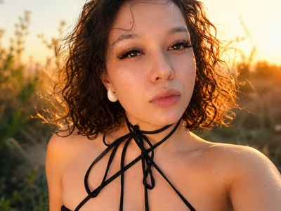 Roxy_Rebell - Girl 