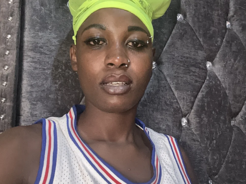 bratbubble11's Offline XXX Chat