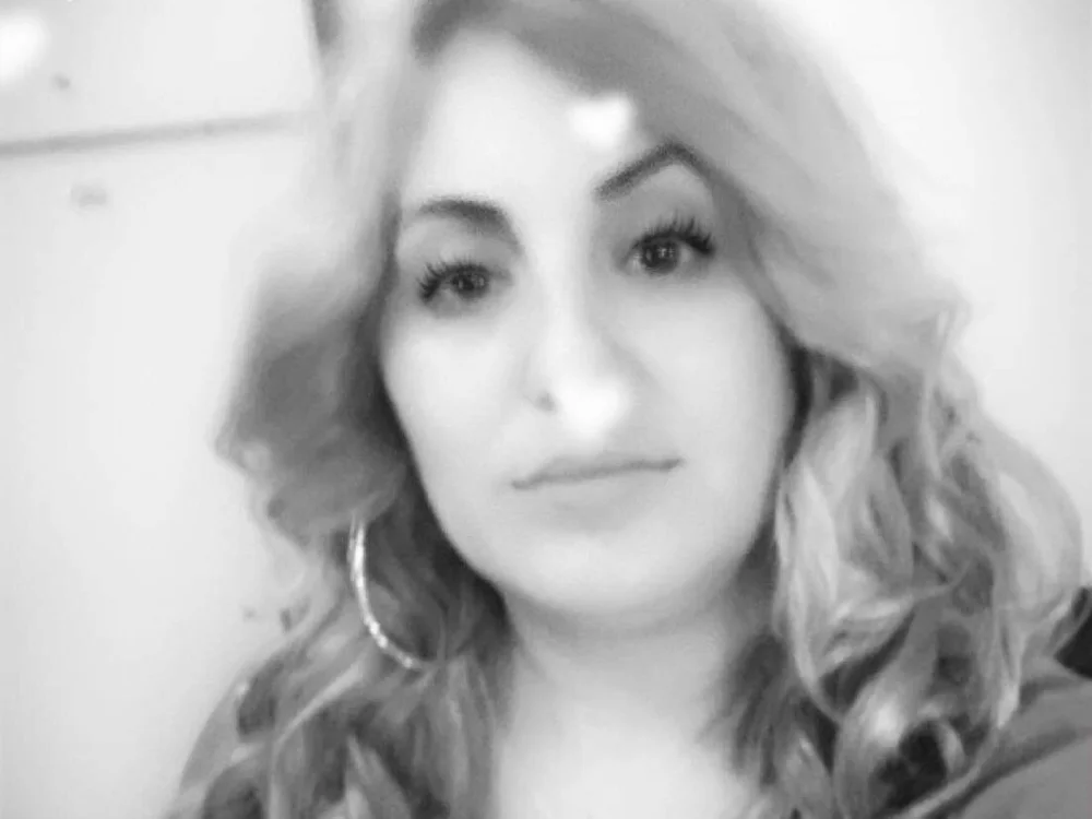 aylin_mary89's Offline Chat Room