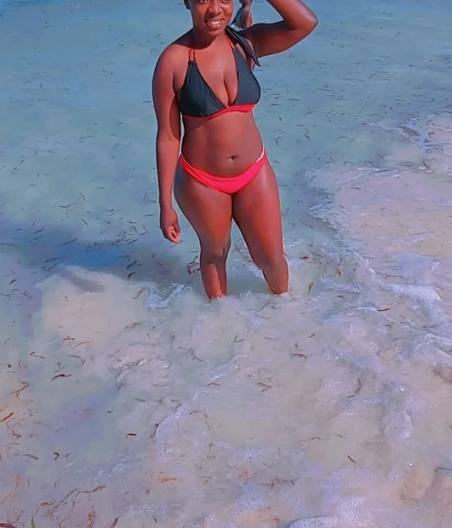 دردشة Pinkgyal الجنسية دون اتصال