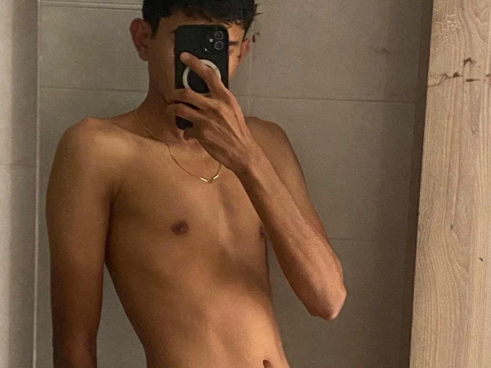 Andrey_twink20 offline chatrum