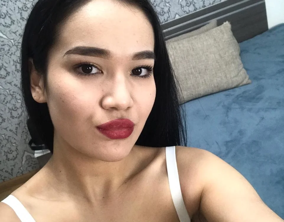 luisara1's Offline XXX Chat