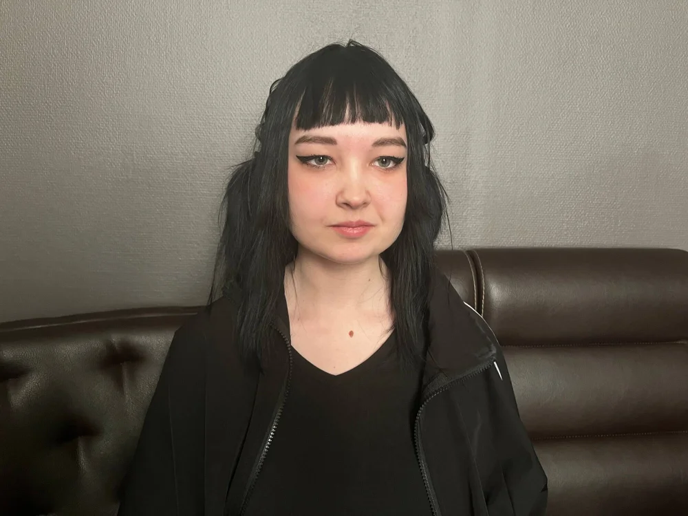 Lily_Hartson's Offline XXX Chat