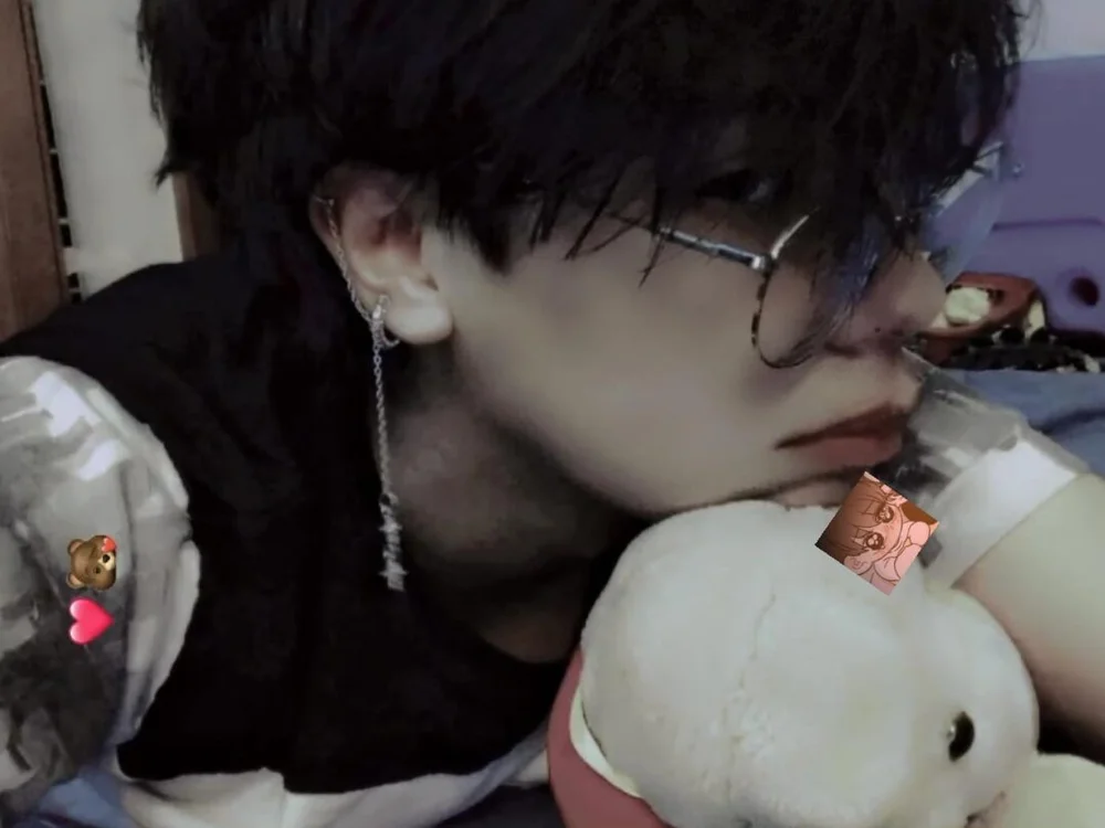 Alejandrodeadt 離線 XXX 聊天
