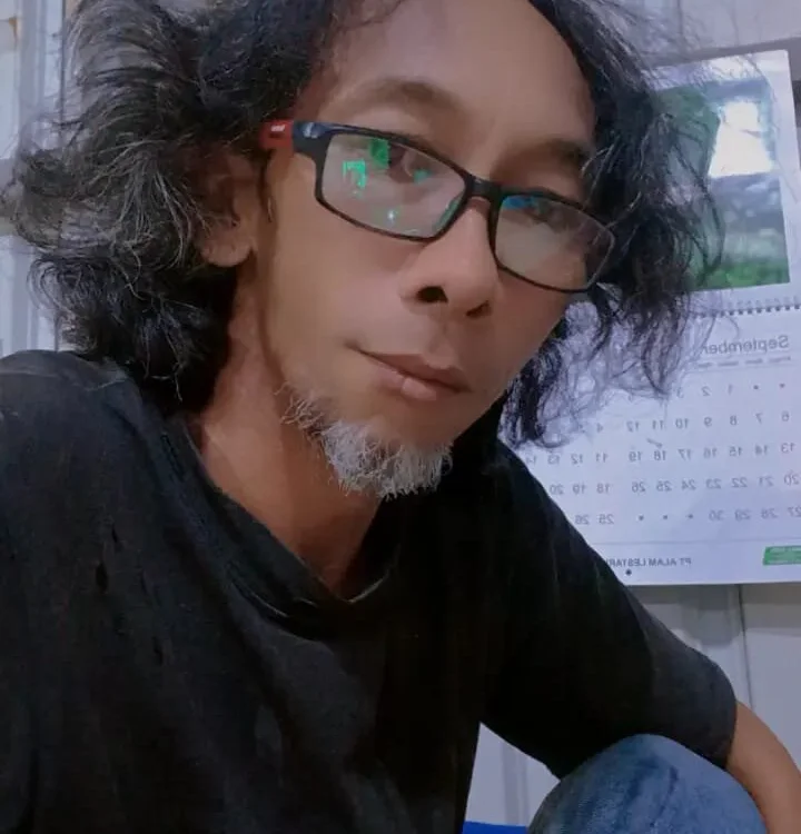 Boomexotic 離線 XXX 聊天