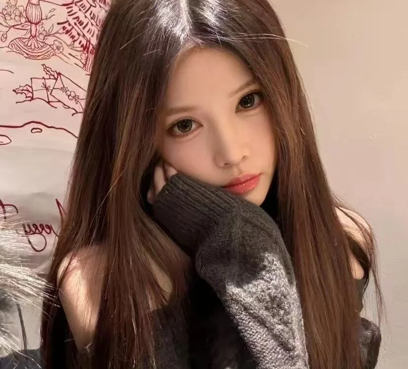 azi666523: συνομιλία ΧΧΧ εκτός σύνδεσης