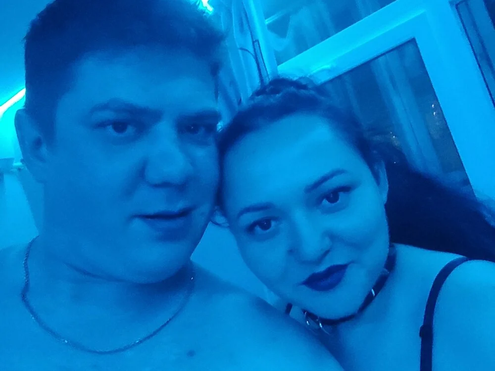 Lokomotivvv0707のオフラインXXXチャット