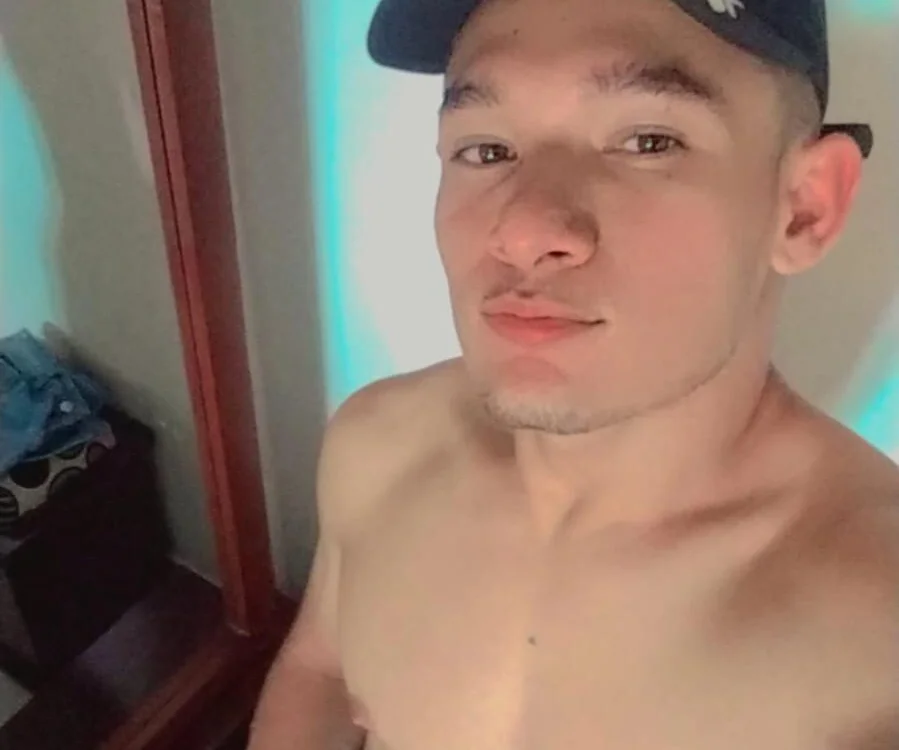 Nick_Francoo's Offline Chat Room