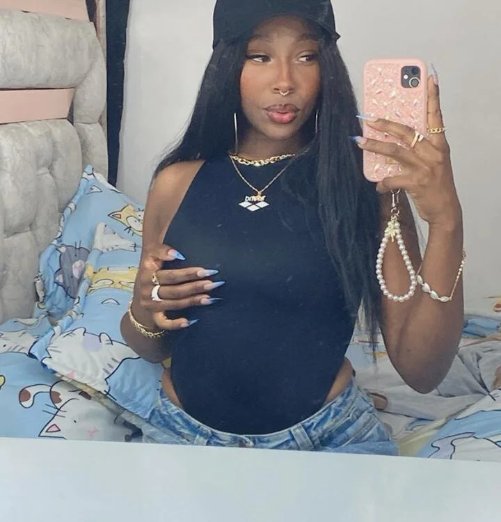 MrEbonybdsm Offline XXX-Chat