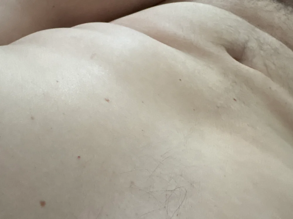 Andiii194 Offline XXX-Chat