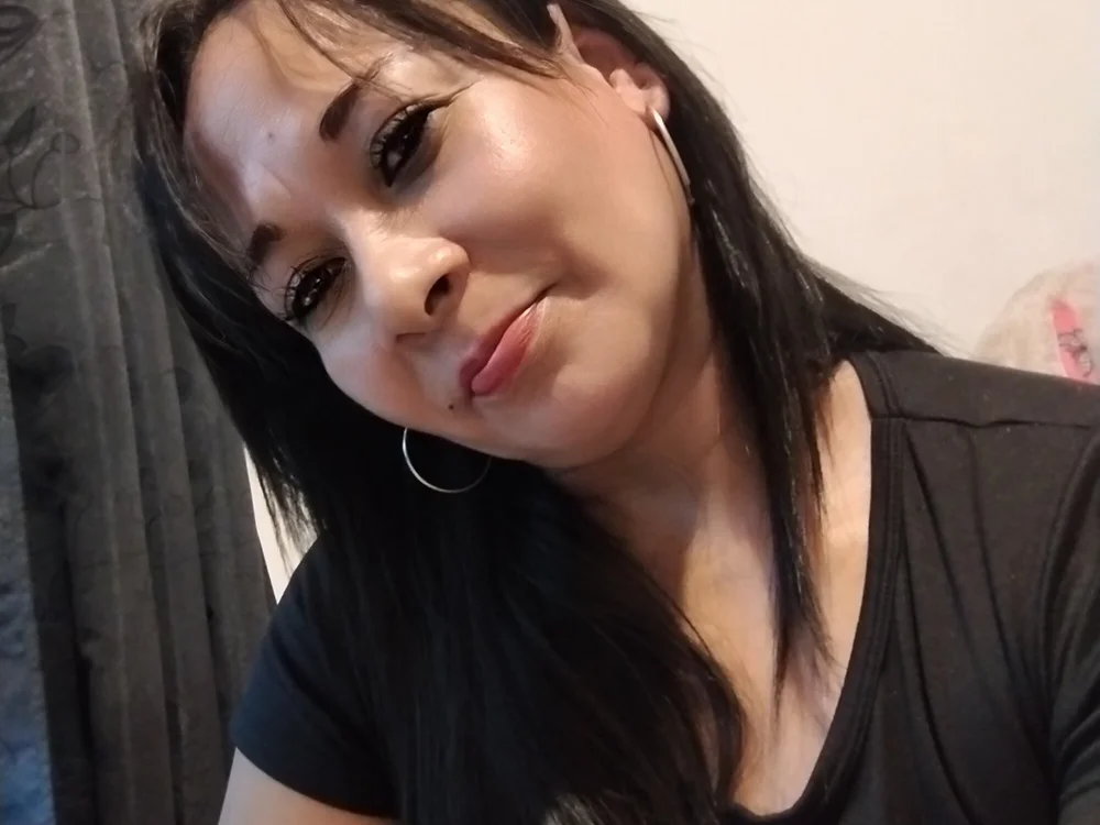 Florecitaroquera123 offline chatrum