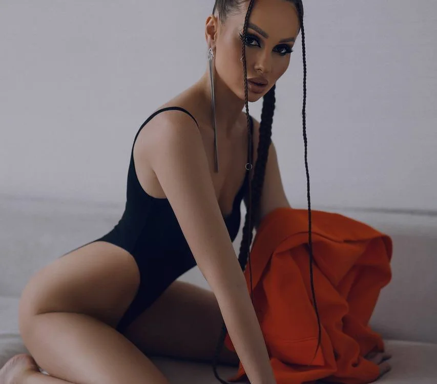 Kitty-Milla's Offline XXX Chat