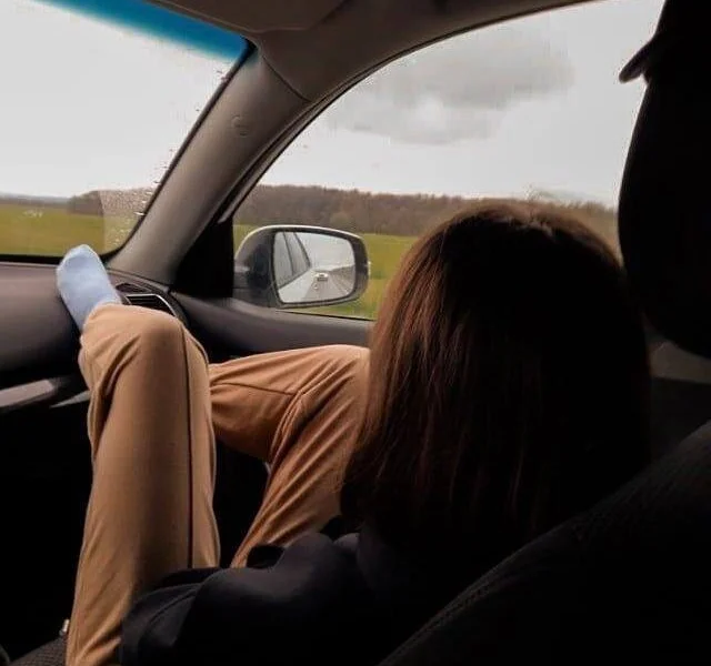 lily_morty Obrolan XXX Offline