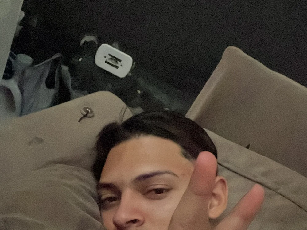 OLIVERVF's Offline XXX Chat