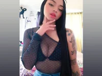 Nice_slave_ Adlı Modelin Çevrimdışı Sohbet Odası
