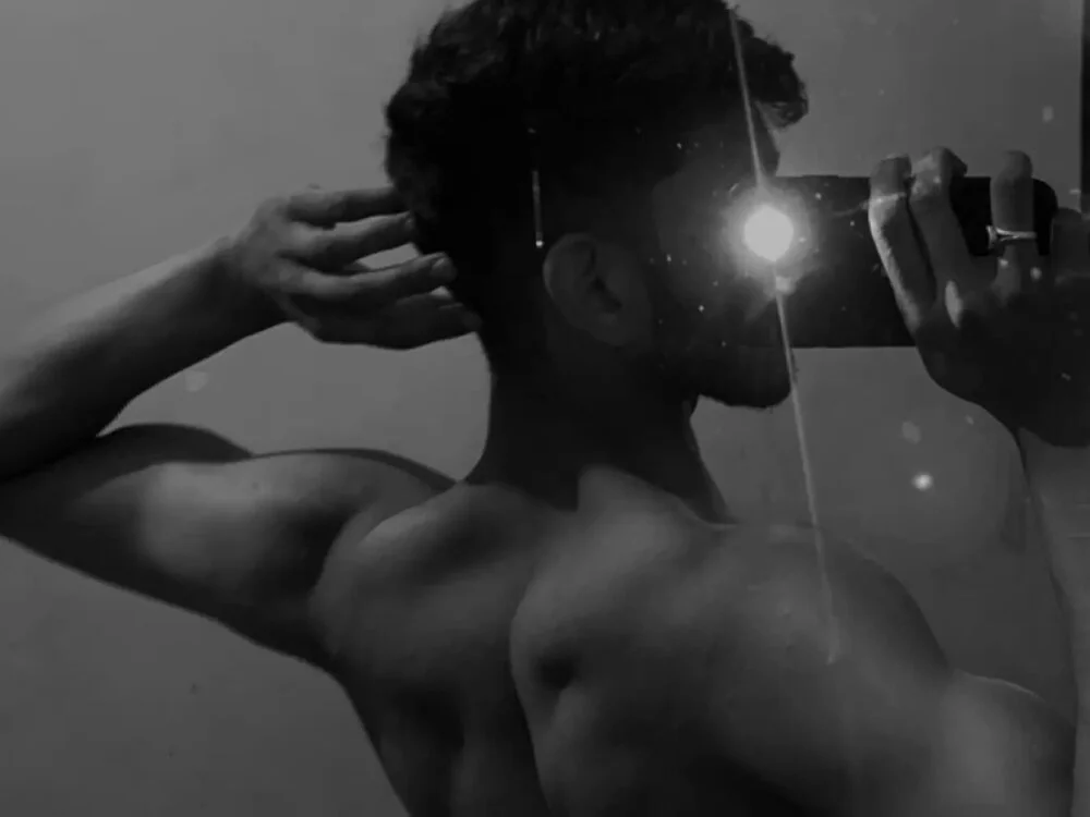 Robyne_xx Obrolan XXX Offline