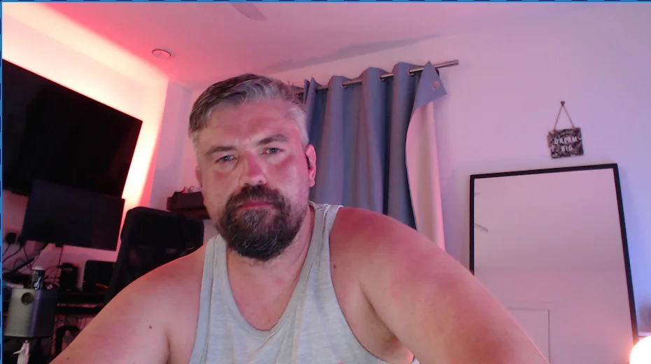 RugbyCub's Offline XXX Chat