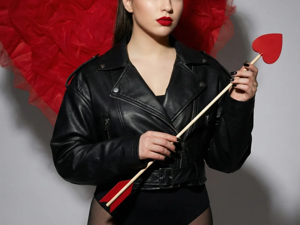 Ari_Grend Offline XXX-Chat