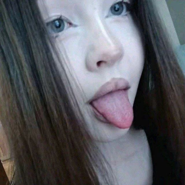 Chat XXX offline de sonya_hotty