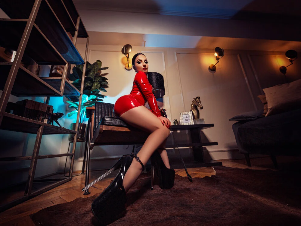 VivianReeve live XXX chat