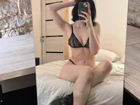 LisaBev 现场XXX聊天