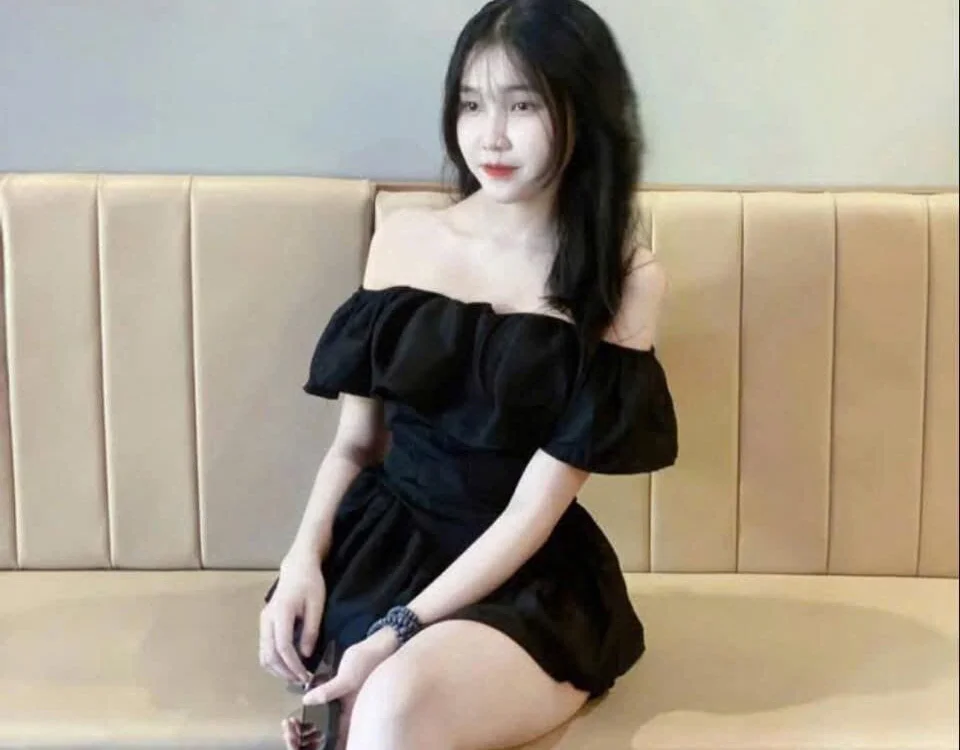 emxinh-888 離線 XXX 聊天