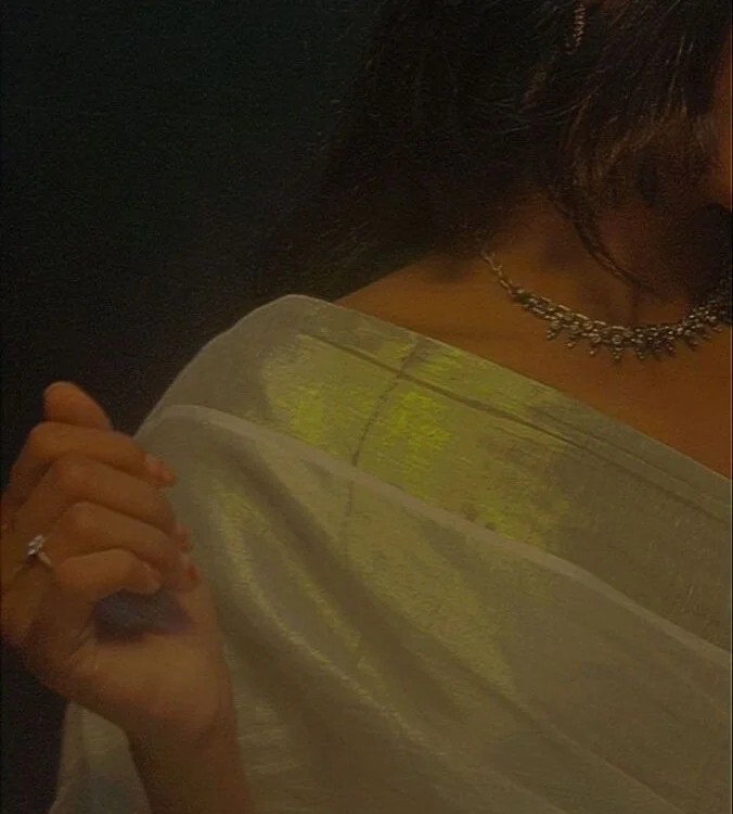 virgin_girl_rekha Chat XXX Ngoại tuyến